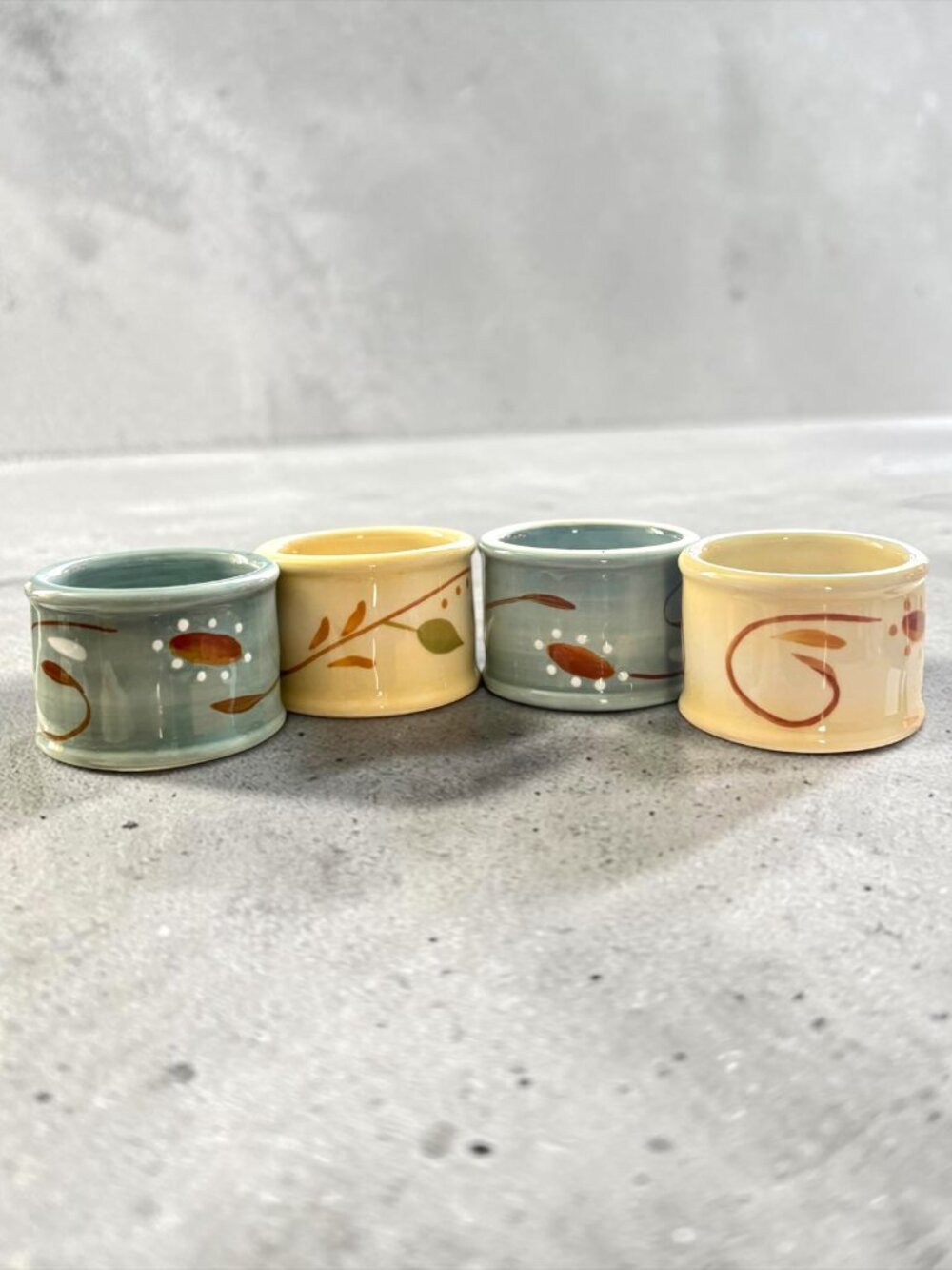 Demdaco by Deb Hrabik‎ Indian Summer Hand Painted Ceramic 1" Napkin Rings
